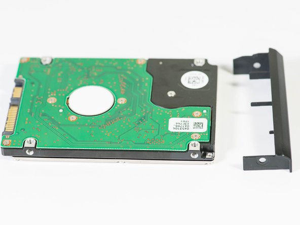 Dell XPS M1530 Hard Drive Replacement: crwdns2935265:06crwdnd2935265:02crwdnd2935265:02crwdne2935265:0