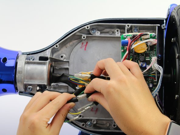 Hover-1 Titan Wheel and Motor Replacement: crwdns2935265:010crwdnd2935265:03crwdnd2935265:03crwdne2935265:0