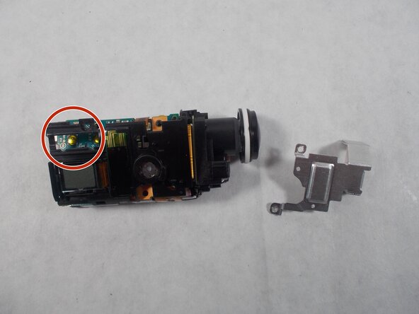 Sony AZ1VR Speaker Replacement: crwdns2935265:07crwdnd2935265:01crwdnd2935265:02crwdne2935265:0