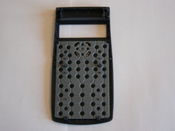 Casio fx-82MS Teardown, Remove PCB from case: crwdns2935265:05crwdnd2935265:02crwdnd2935265:03crwdne2935265:0