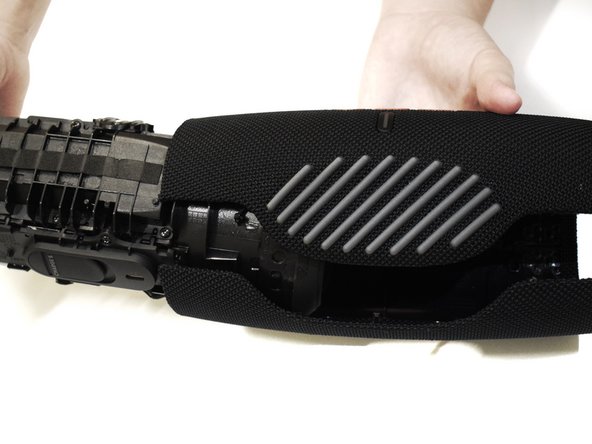 JBL Charge 5 Fabric Case Replacement: crwdns2935265:03crwdnd2935265:03crwdnd2935265:03crwdne2935265:0