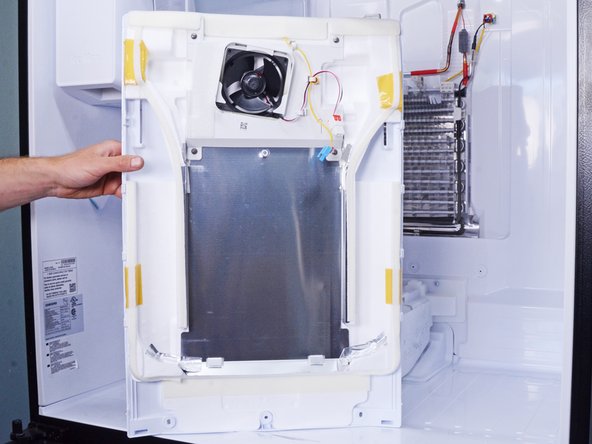 Samsung Refrigerator Evaporator Fan (Refrigerator Compartment) Replacement: crwdns2935265:09crwdnd2935265:02crwdnd2935265:02crwdne2935265:0