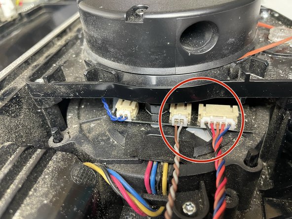 Neato BOTVAC D5 Wheels & Drive Motor Replacement: crwdns2935265:010crwdnd2935265:02crwdnd2935265:03crwdne2935265:0