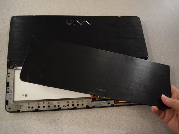 Sony Vaio Fit 13A SVF13NA1EL Screen Replacement: crwdns2935265:03crwdnd2935265:03crwdnd2935265:03crwdne2935265:0