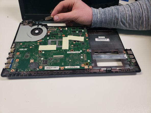 Asus K55VD Fan Replacement: crwdns2935265:09crwdnd2935265:03crwdnd2935265:03crwdne2935265:0