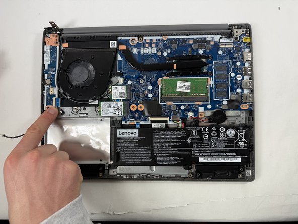 Lenovo IdeaPad 3-14IIL05 Daughterboard Replacement: crwdns2935265:03crwdnd2935265:02crwdnd2935265:03crwdne2935265:0