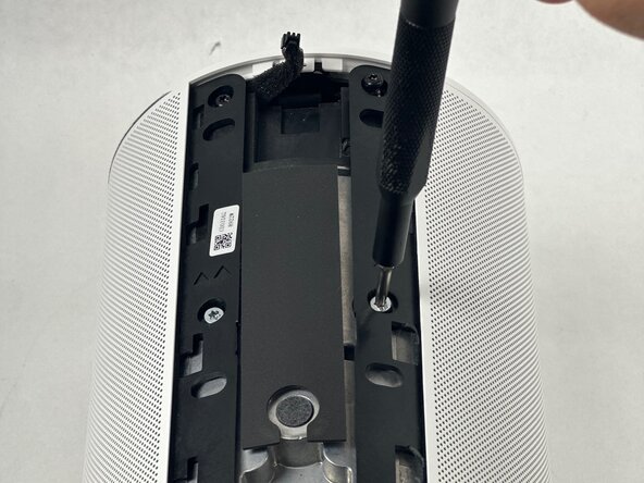 Sonos Era 100 Power Socket Replacement: crwdns2935265:03crwdnd2935265:02crwdnd2935265:03crwdne2935265:0