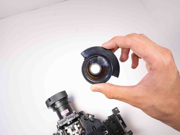 Hitachi CP-X2010N Lens Replacement: crwdns2935265:020crwdnd2935265:02crwdnd2935265:03crwdne2935265:0