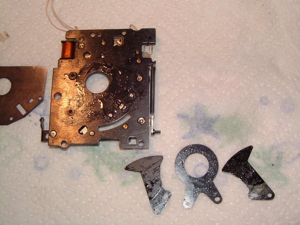 Lomo LC-A sticky shutter repair, Shutter Assembly: crwdns2935265:017crwdnd2935265:03crwdnd2935265:03crwdne2935265:0