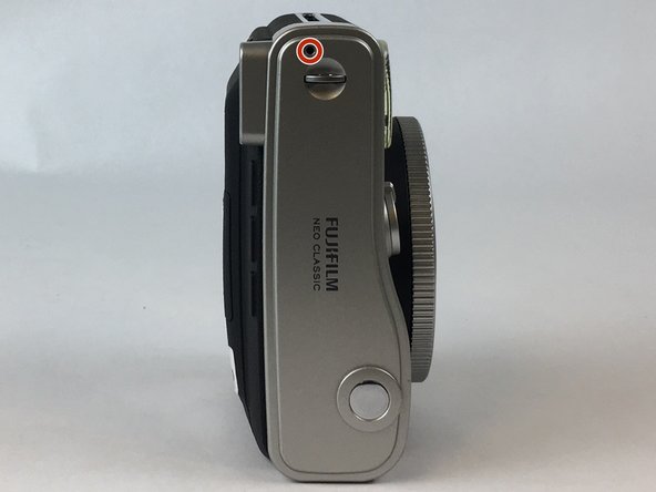 Instax Mini 90 Photo Flash Capacitor Replacement: crwdns2935265:04crwdnd2935265:02crwdnd2935265:02crwdne2935265:0