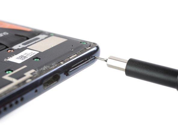 Xiaomi Mi 10 Lite Screen Replacement, Eject the SIM card tray: crwdns2935265:013crwdnd2935265:02crwdnd2935265:03crwdne2935265:0