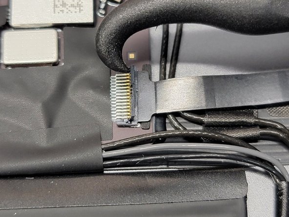 iPad 7 Cracked Digitizer Replacement: crwdns2935265:012crwdnd2935265:02crwdnd2935265:02crwdne2935265:0