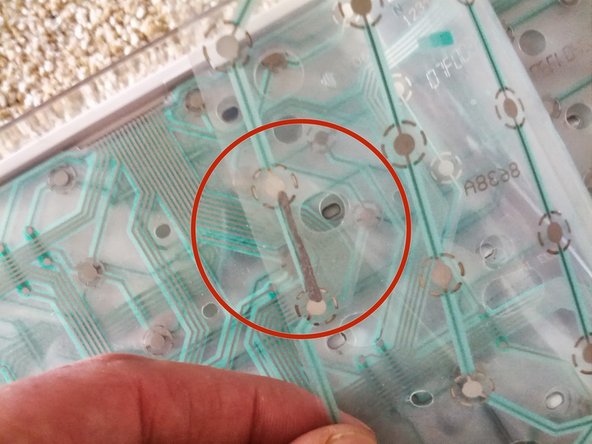 Apple Keyboard disassembly to clean PCB Membrane: crwdns2935265:05crwdnd2935265:02crwdnd2935265:03crwdne2935265:0