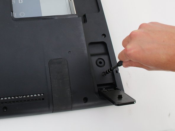 Wacom Cintiq 24HD Power Port Replacement, Back Panel: crwdns2935265:04crwdnd2935265:03crwdnd2935265:03crwdne2935265:0