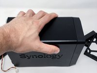 SYNOLOGY DS718+ Teardown