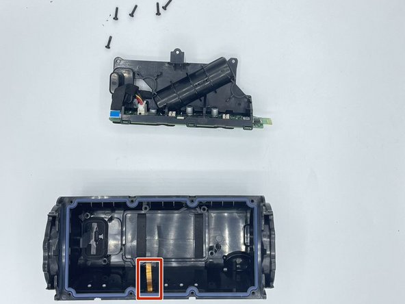 Sony SRS-XE200 Microphone Replacement: crwdns2935265:011crwdnd2935265:03crwdnd2935265:03crwdne2935265:0