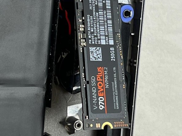 Changement pile CMOS why! L140/1PU, SSD1: crwdns2935265:03crwdnd2935265:02crwdnd2935265:03crwdne2935265:0