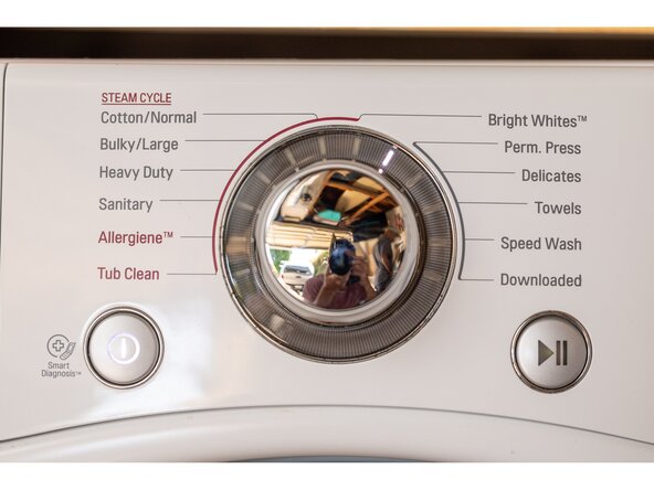 How to Wash a Waterproof Jacket, Set the washing machine: crwdns2935265:05crwdnd2935265:02crwdnd2935265:02crwdne2935265:0