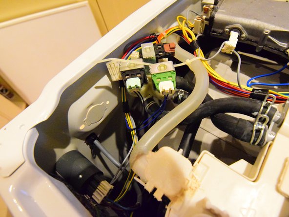 AEG Lavamat L14850 washer dryer Inlet valve Replacement, Locate the valve: crwdns2935265:04crwdnd2935265:03crwdnd2935265:03crwdne2935265:0