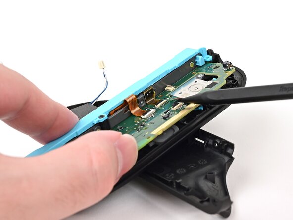 Joy-Con 2 (Left) Joystick Replacement: crwdns2935265:028crwdnd2935265:01crwdnd2935265:02crwdne2935265:0