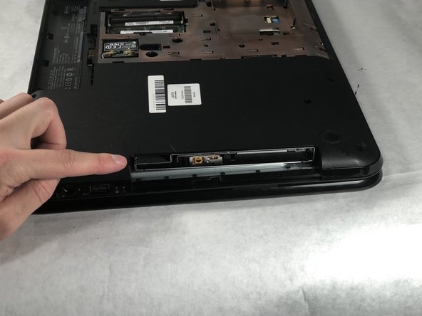 HP Pavilion g7-2023cl Optical Drive Replacement: crwdns2935265:07crwdnd2935265:02crwdnd2935265:03crwdne2935265:0