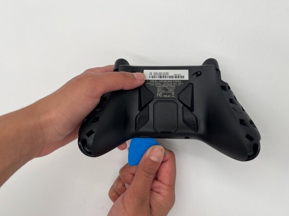 ASUS ROG Raikiri Pro Joystick Cover Replacement: crwdns2935265:04crwdnd2935265:02crwdnd2935265:02crwdne2935265:0