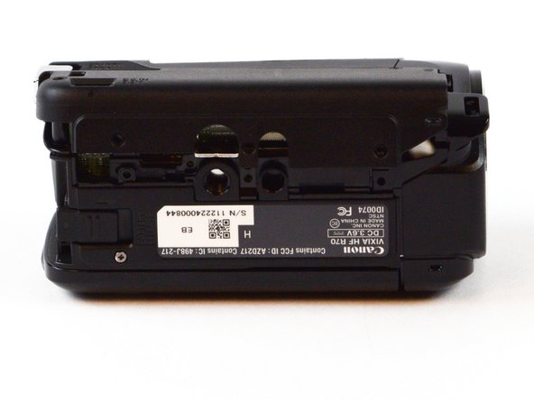 Canon Vixia HF R70 Top Panel Replacement: crwdns2935265:010crwdnd2935265:03crwdnd2935265:03crwdne2935265:0