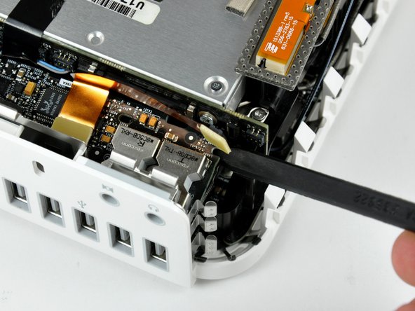 Mac mini Model A1283 Audio Board Replacement: crwdns2935265:09crwdnd2935265:02crwdnd2935265:02crwdne2935265:0