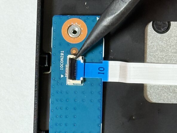 Acer Chromebook CB0311-1H-C1MX Daughterboard Replacement: Schritt 7, Bild 2 von 3
