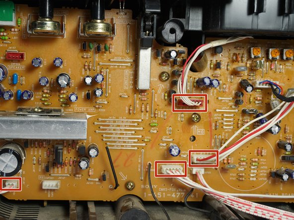 Sony CFD-8 Main Circuit Board Replacement: crwdns2935265:011crwdnd2935265:02crwdnd2935265:03crwdne2935265:0