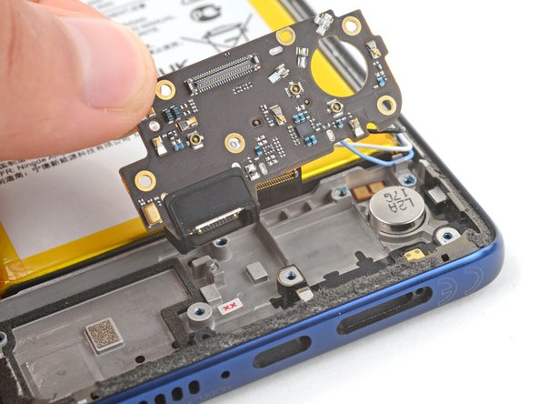 Motorola Edge 5G UW (2022) Screen Replacement: crwdns2935265:028crwdnd2935265:02crwdnd2935265:02crwdne2935265:0