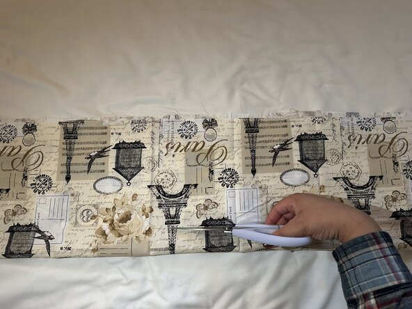 How to Make a Dress Longer: étape 3, image 2 de 3