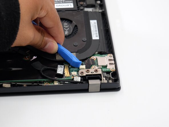 Lenovo ThinkPad A285 Fan Replacement, Fan: crwdns2935265:02crwdnd2935265:02crwdnd2935265:03crwdne2935265:0