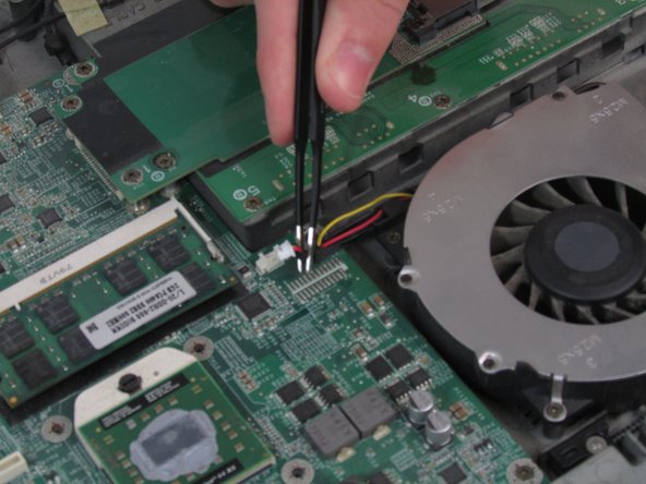 Dell Inspiron 1721 CPU Fan Replacement, CPU Fan: crwdns2935265:07crwdnd2935265:02crwdnd2935265:02crwdne2935265:0