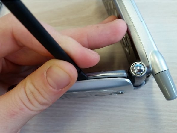 Panasonic EB-GD88 Screen Assembly Replacement: crwdns2935265:04crwdnd2935265:02crwdnd2935265:03crwdne2935265:0