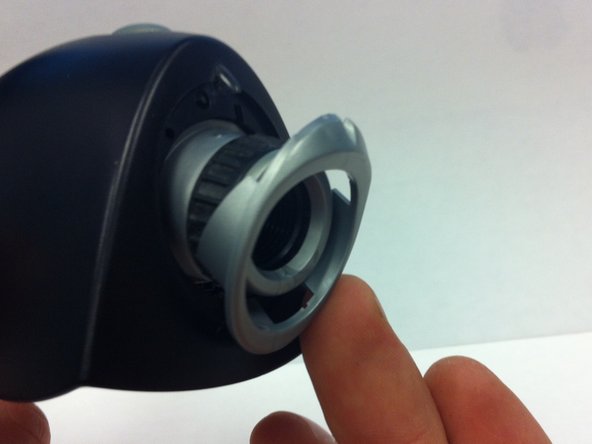 Ezonics EZ-307 Main Board and USB Cable  Replacement, Remove Top Lens Casing: crwdns2935265:05crwdnd2935265:02crwdnd2935265:03crwdne2935265:0