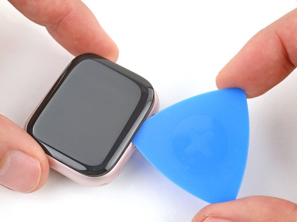 Apple Watch Series 9 Screen Replacement, Separate the right edge adhesive: passo 11, immagine 2 di 2