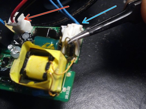 DeLonghi EMF2.BK Alicia Latte Milchschäumer Diode Replacement, Zusatzinformation: crwdns2935265:03crwdnd2935265:01crwdnd2935265:01crwdne2935265:0