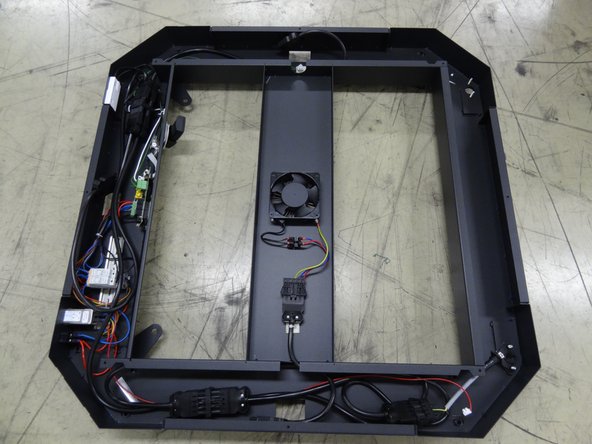 Installing the UV9000 UV Therapy System: 6 단계, 이미지 2개 중 2개