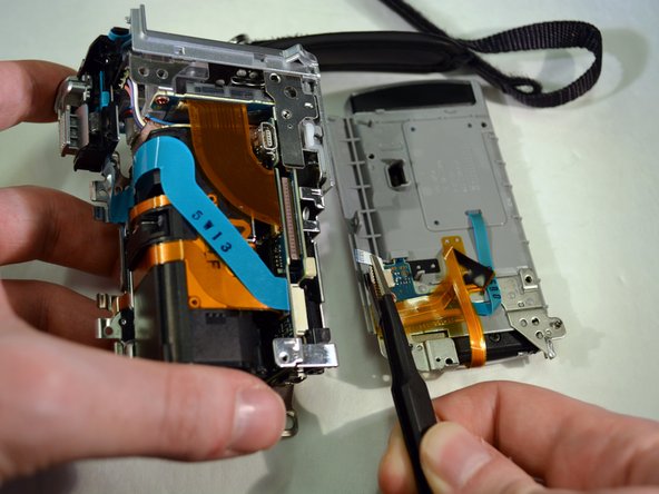 Sony Handycam DCR-SR68 SD Card Slot Replacement: crwdns2935265:019crwdnd2935265:03crwdnd2935265:03crwdne2935265:0