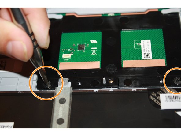 Asus Zenbook UX303L Trackpad Replacement: crwdns2935265:010crwdnd2935265:03crwdnd2935265:03crwdne2935265:0