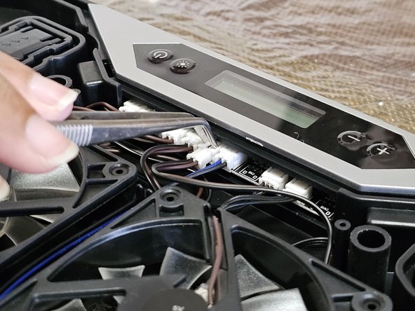 TopMate C11 Fan Replacement: шаг 9, изображение 2 из 3