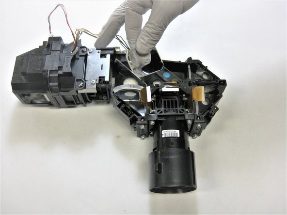 Epson VS240 Color Prism Replacement: crwdns2935265:015crwdnd2935265:03crwdnd2935265:03crwdne2935265:0