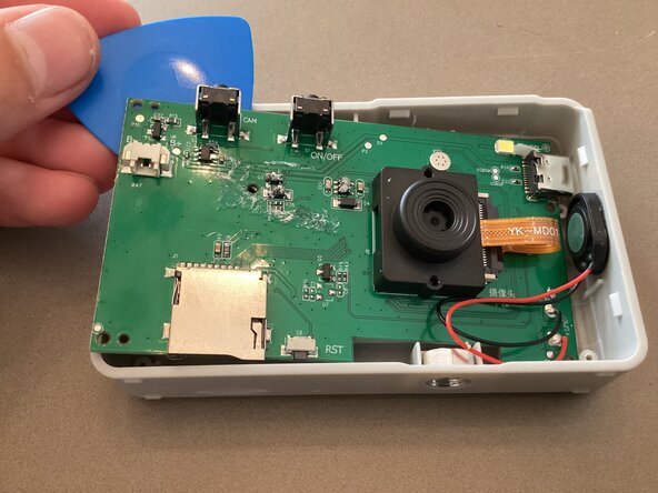 Small Digital Camera Teardown: step 4, image 2 of 3