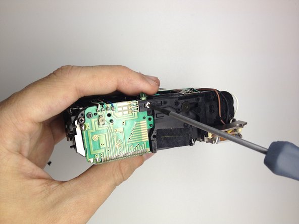 Disassembling Kodak Advantix F350 View Finder: crwdns2935265:021crwdnd2935265:02crwdnd2935265:02crwdne2935265:0