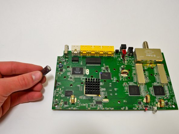 Verizon M1424WR Capacitor Replacement: crwdns2935265:010crwdnd2935265:03crwdnd2935265:03crwdne2935265:0