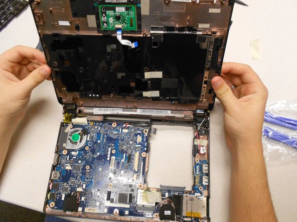 Gateway KAV60 LT2016U Netbook Cooling Fan Replacement: crwdns2935265:07crwdnd2935265:03crwdnd2935265:03crwdne2935265:0