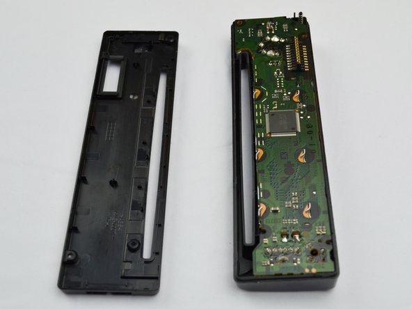 Kenwood KDC-BT362U LCD Screen Replacement: crwdns2935265:07crwdnd2935265:02crwdnd2935265:02crwdne2935265:0