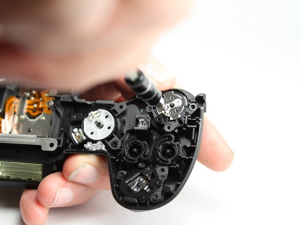 Panasonic Lumix DMC-G7 Rear Thumbwheel Replacement: crwdns2935265:020crwdnd2935265:02crwdnd2935265:02crwdne2935265:0