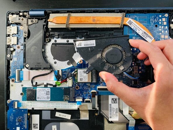 HP Pavilion 15-cs3003ca Cooling Fan Replacement: crwdns2935265:05crwdnd2935265:02crwdnd2935265:03crwdne2935265:0